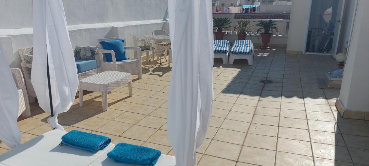 Casablanca Penthouse Apartment With Private Roof Terrace 70M2 تورّيفيِخا المظهر الخارجي الصورة