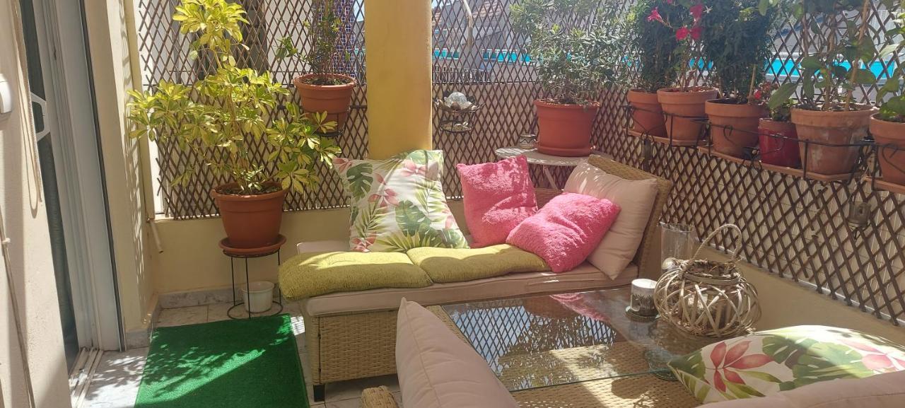 Casablanca Penthouse Apartment With Private Roof Terrace 70M2 تورّيفيِخا المظهر الخارجي الصورة